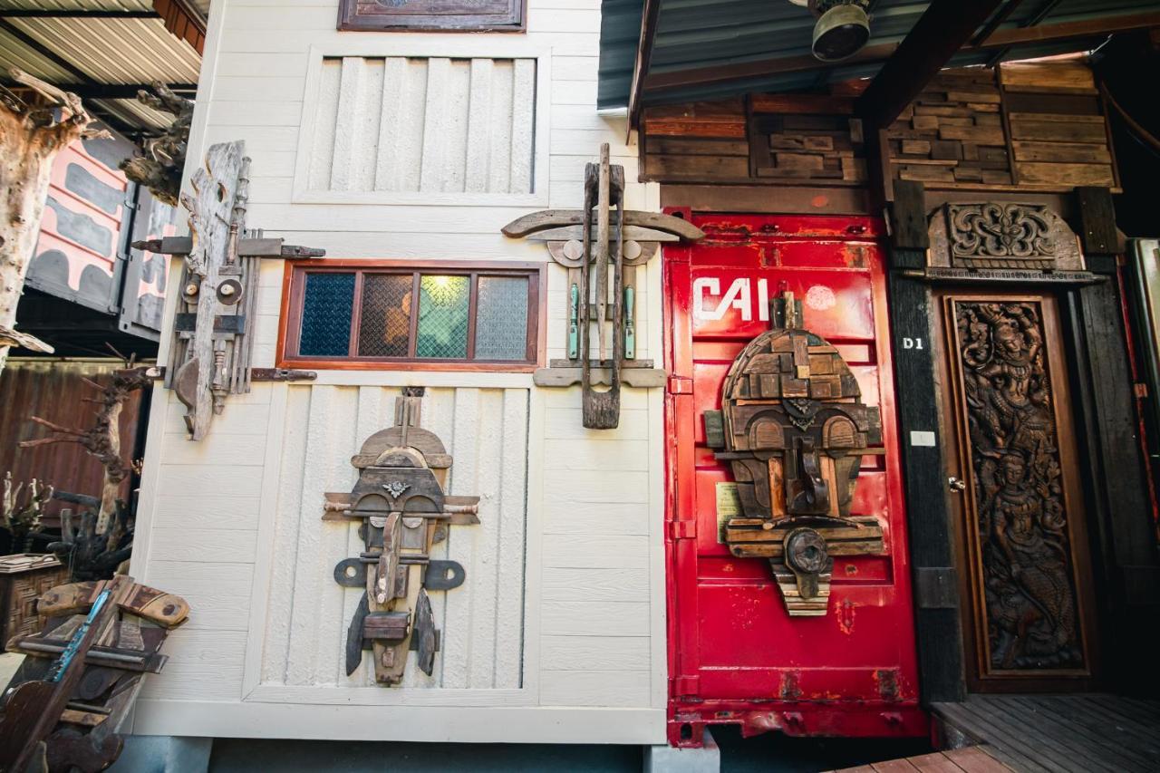 Suankaew​ Art​ Hostel​ Chonburi Eksteriør bilde